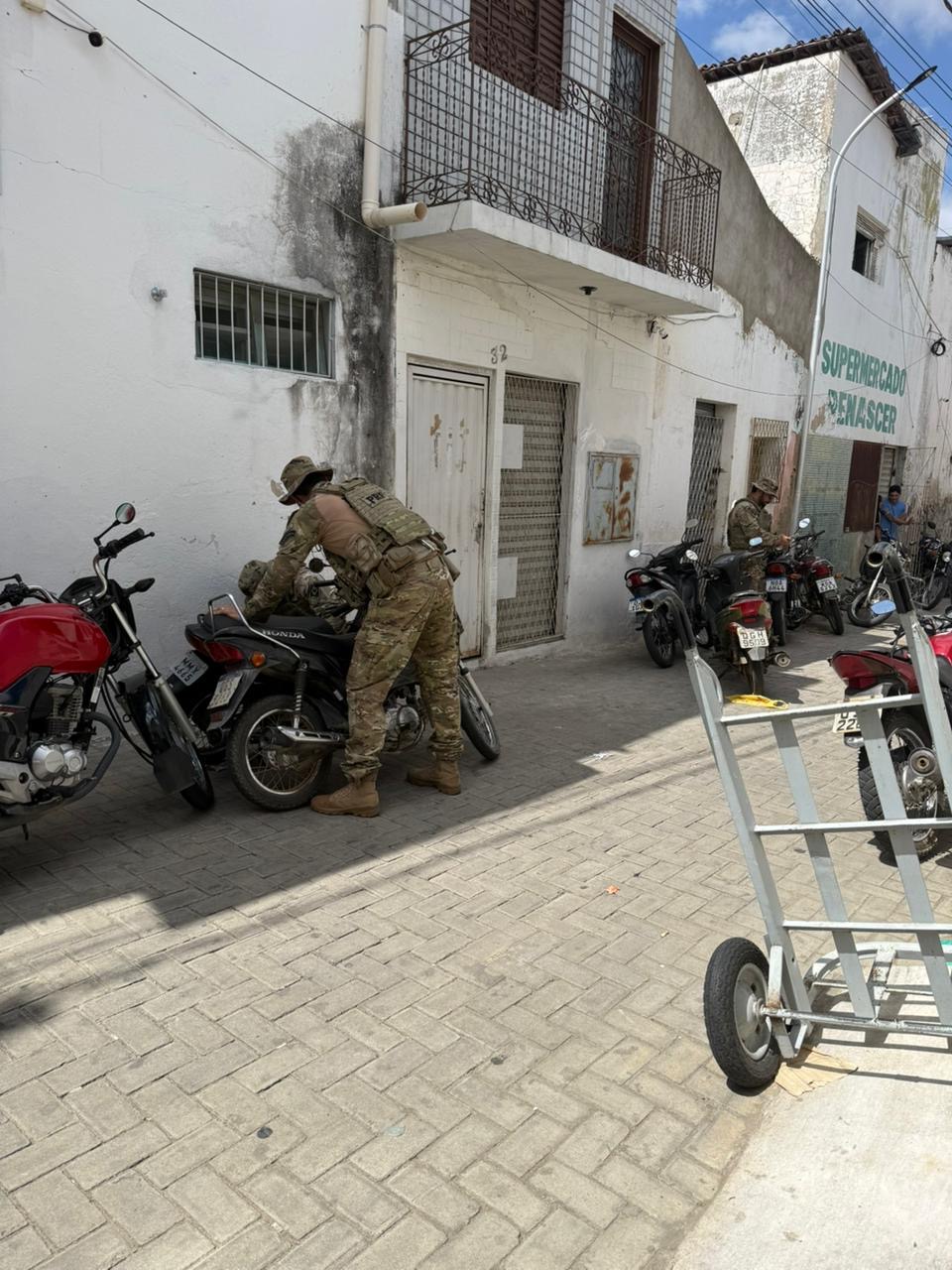 d64286d8 cfda 45f4 bced 06eaedaa2f01